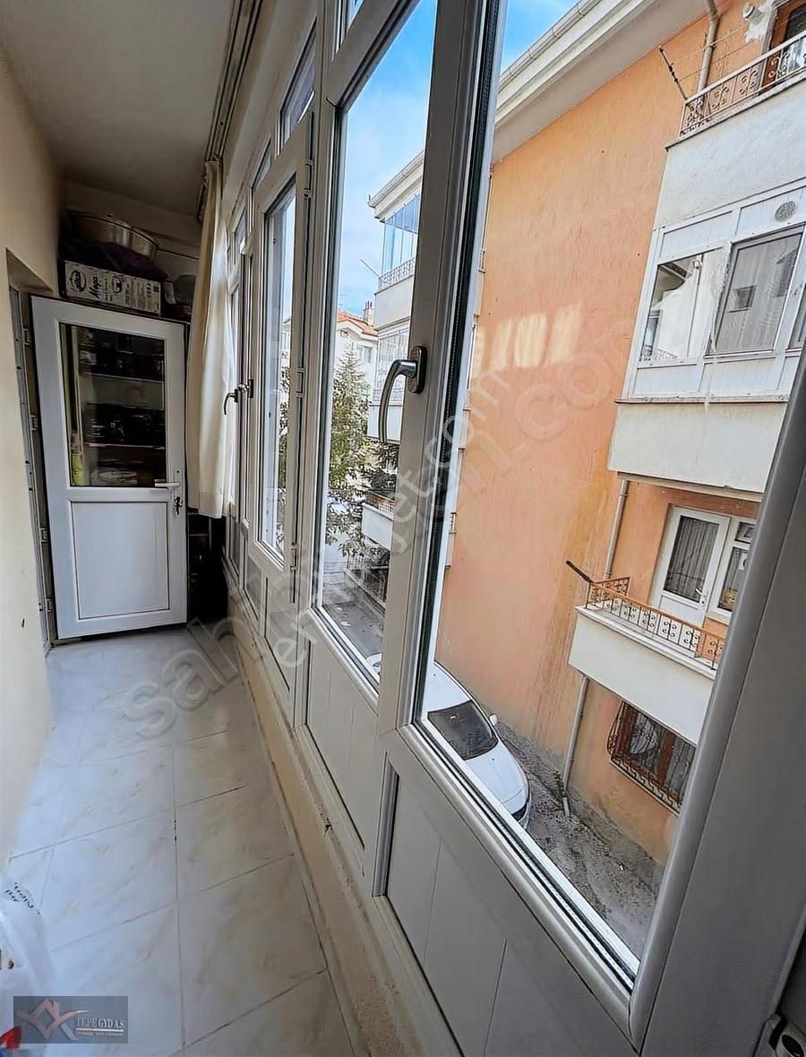Genişliğine Şaşıracağınız Üç Balkonlu Arakat 3+1 Satılık Daire - Görsel 23