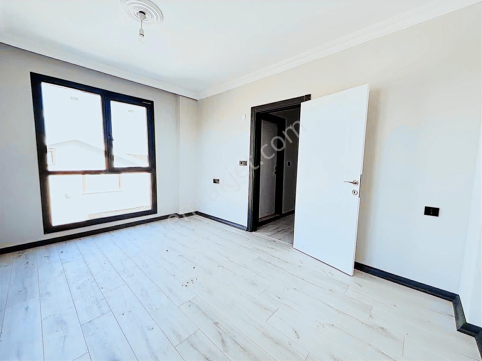 Kaliteli İşçilik Sıfır 4+1 Villa - Görsel 24