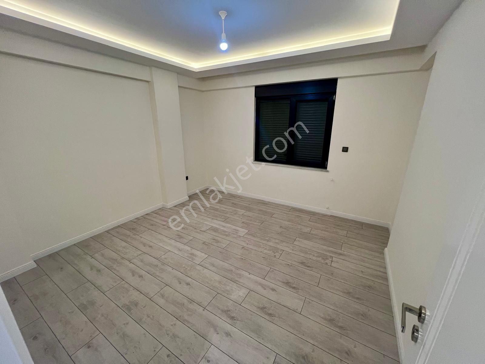 Akçay Aras Emlaktan Gürede Geniş Bahçeli 7+1 Müstakil Villa - Görsel 22