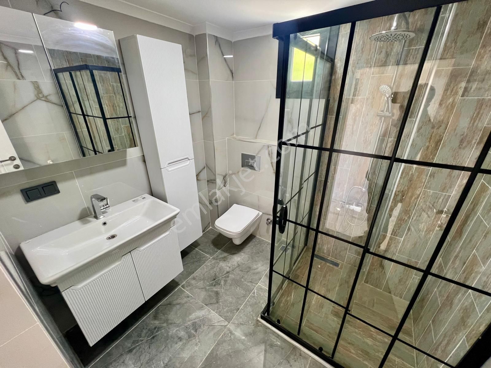 Akçay Aras Emlaktan Gürede Geniş Bahçeli 7+1 Müstakil Villa - Görsel 9