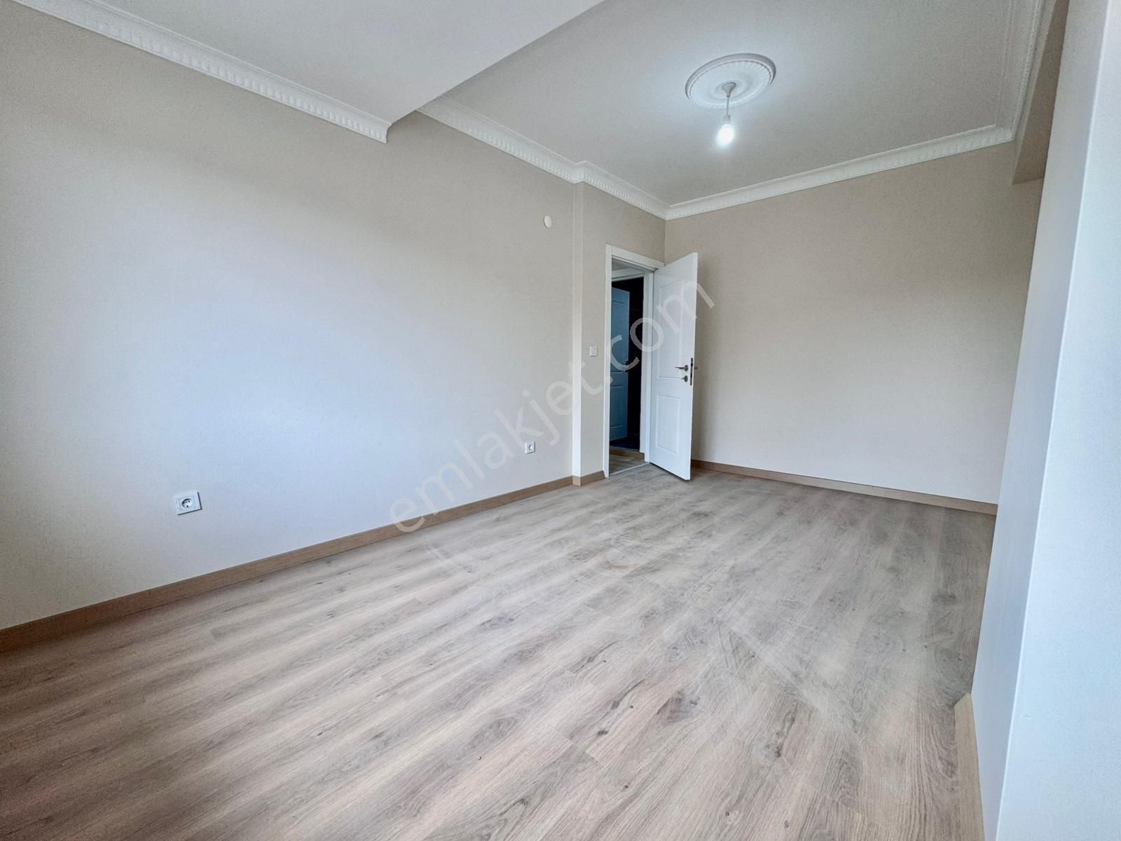 Pegaas'tan Metrobüse 5 Dk Satılık Sıfır 3+1 Ara Kat Daire - Görsel 29