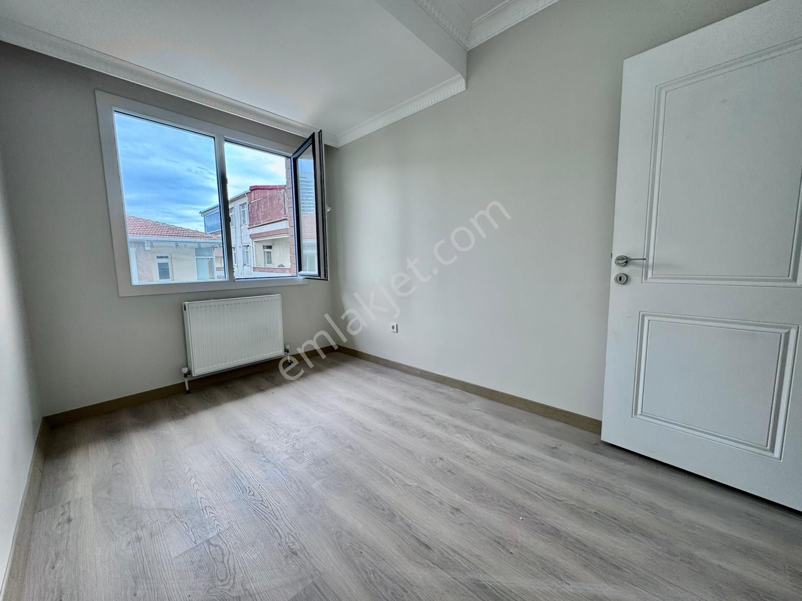 Pegaas'tan Metrobüse 5 Dk Satılık Sıfır 3+1 Ara Kat Daire - Görsel 21