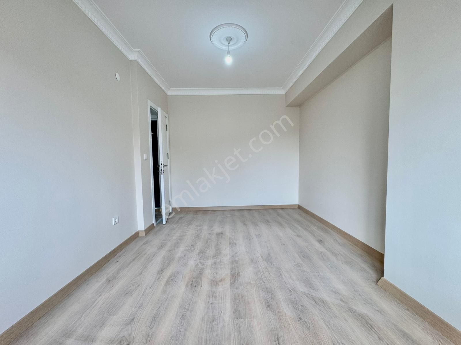 Pegaas'tan Metrobüse 5 Dk Satılık Sıfır 3+1 Ara Kat Daire - Görsel 30