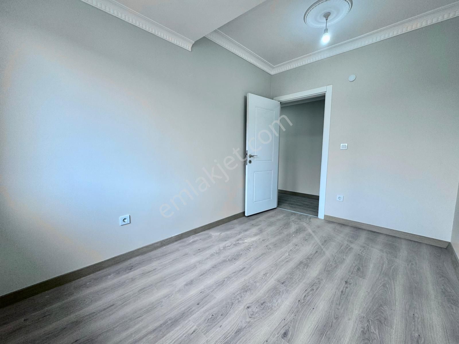 Pegaas'tan Metrobüse 5 Dk Satılık Sıfır 3+1 Ara Kat Daire - Görsel 25