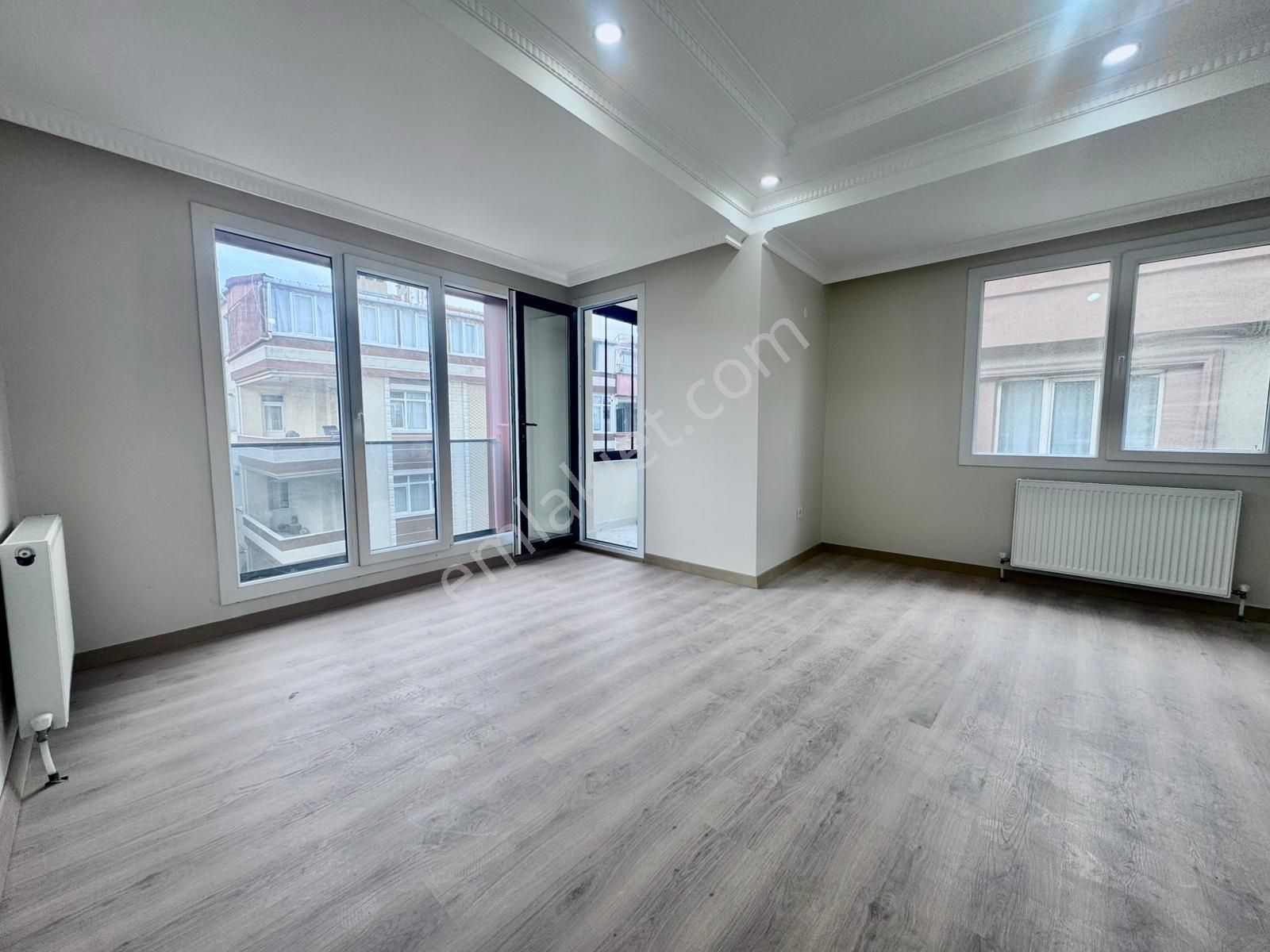 Pegaas'tan Metrobüse 5 Dk Satılık Sıfır 3+1 Ara Kat Daire - Görsel 4