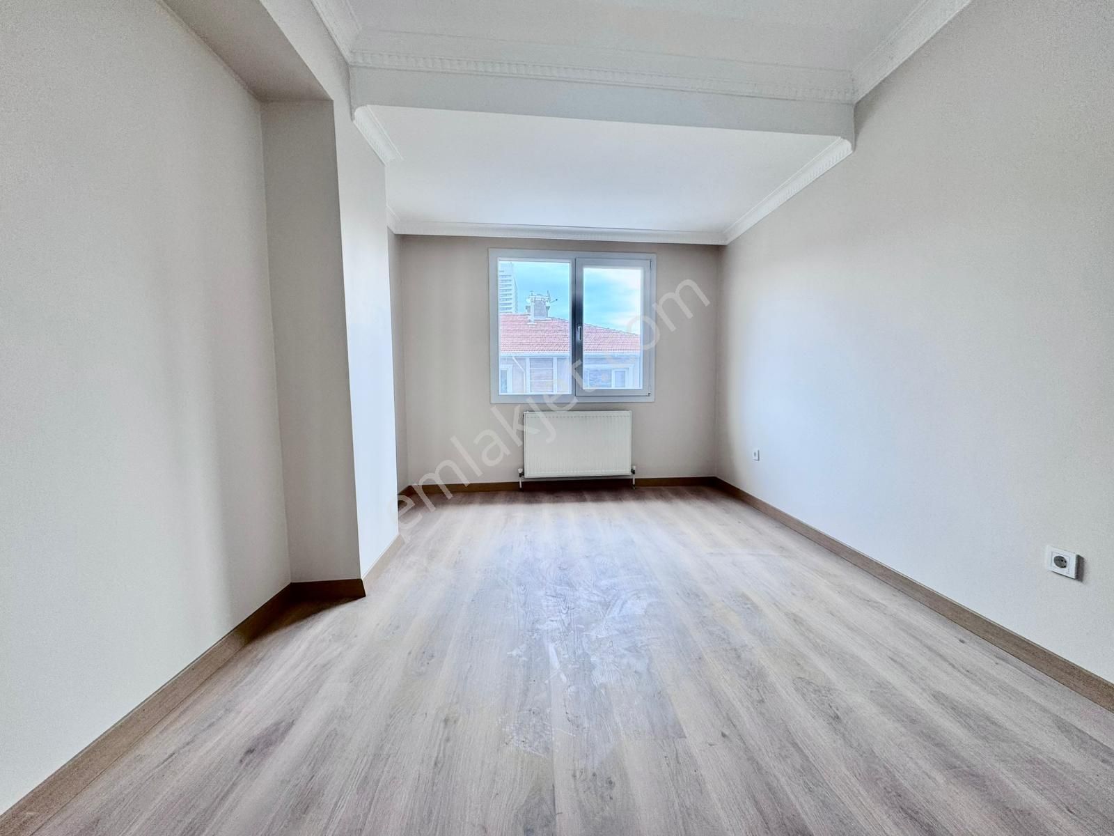 Pegaas'tan Metrobüse 5 Dk Satılık Sıfır 3+1 Ara Kat Daire - Görsel 27