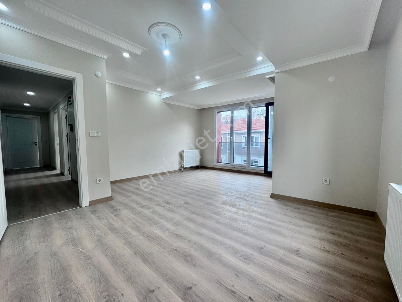 Pegaas'tan Metrobüse 5 Dk Satılık Sıfır 3+1 Ara Kat Daire - Görsel 5