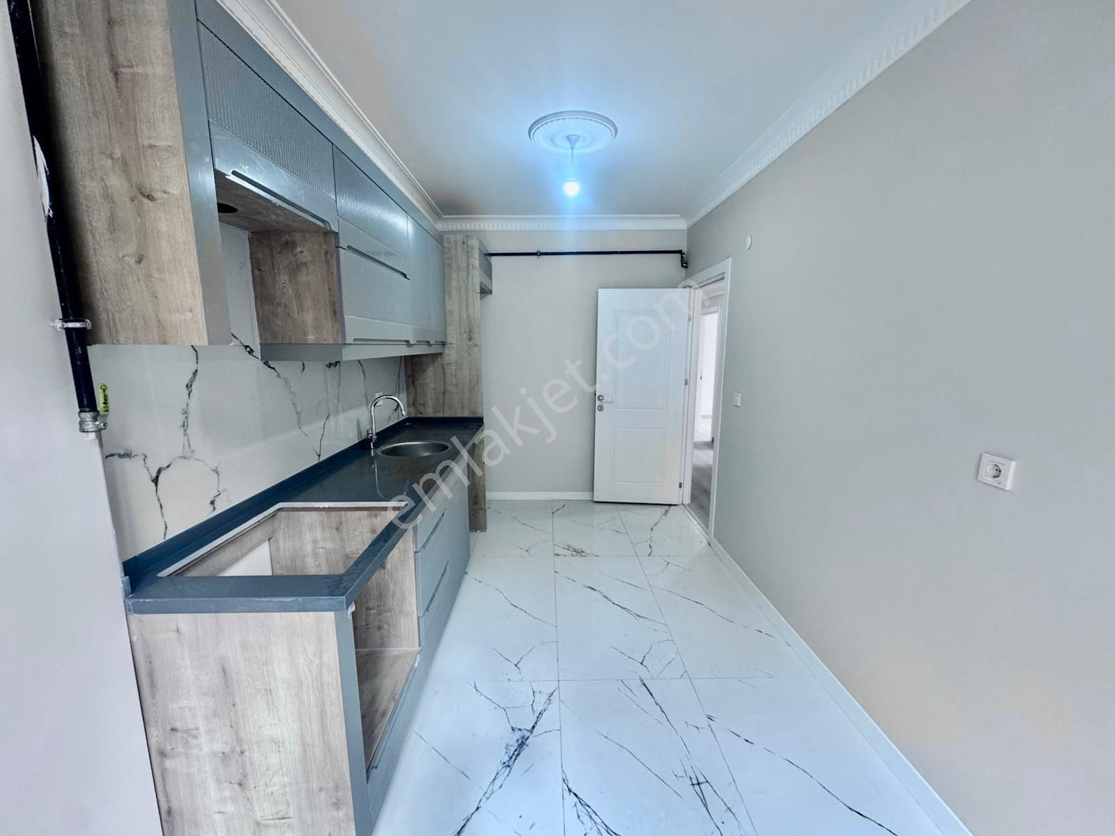 Pegaas'tan Metrobüse 5 Dk Satılık Sıfır 3+1 Ara Kat Daire - Görsel 11