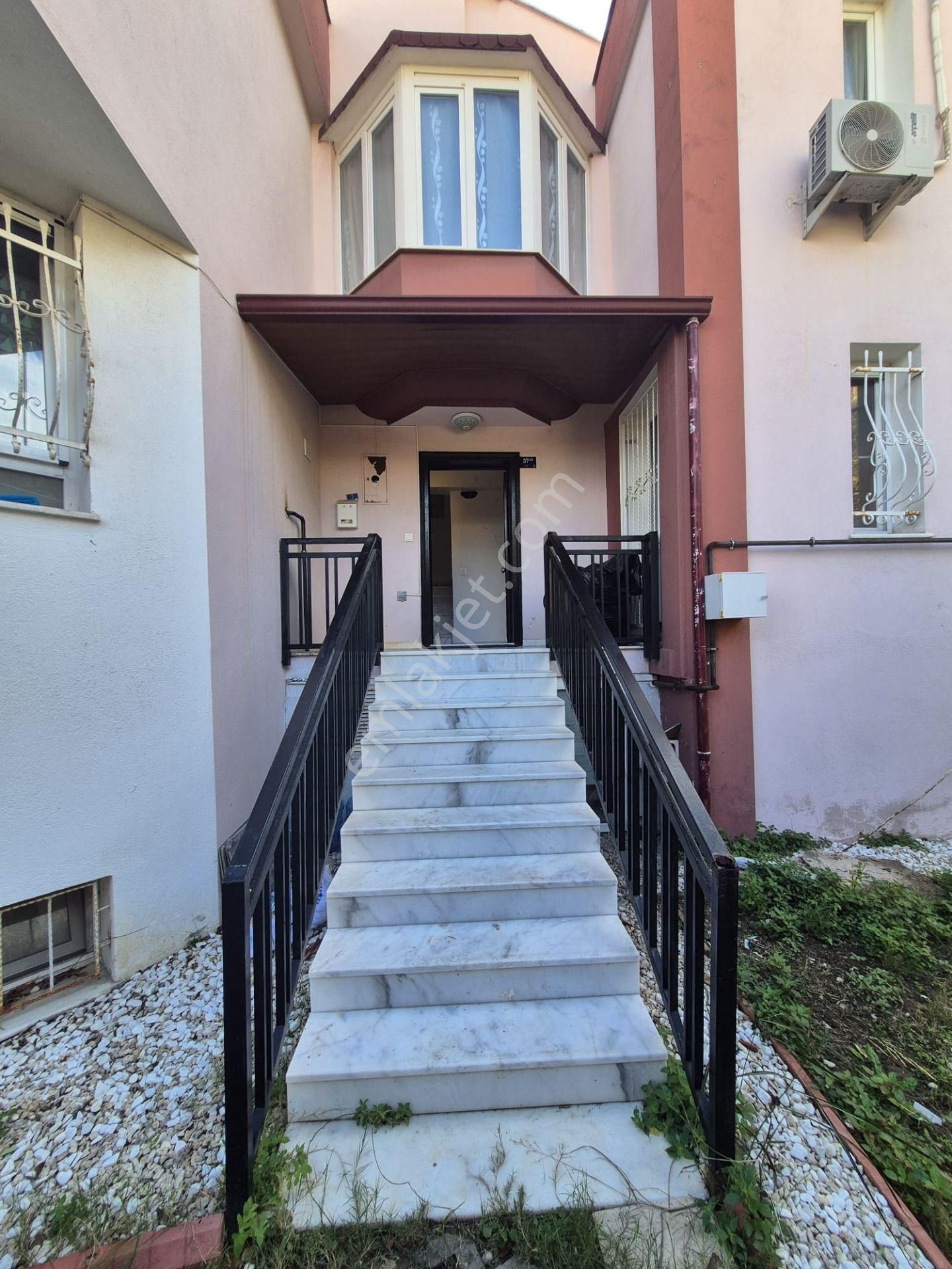 Adamarka'dan Aydın Kuşadası Kadınlar Denizi 5+1 Villa - Görsel 2