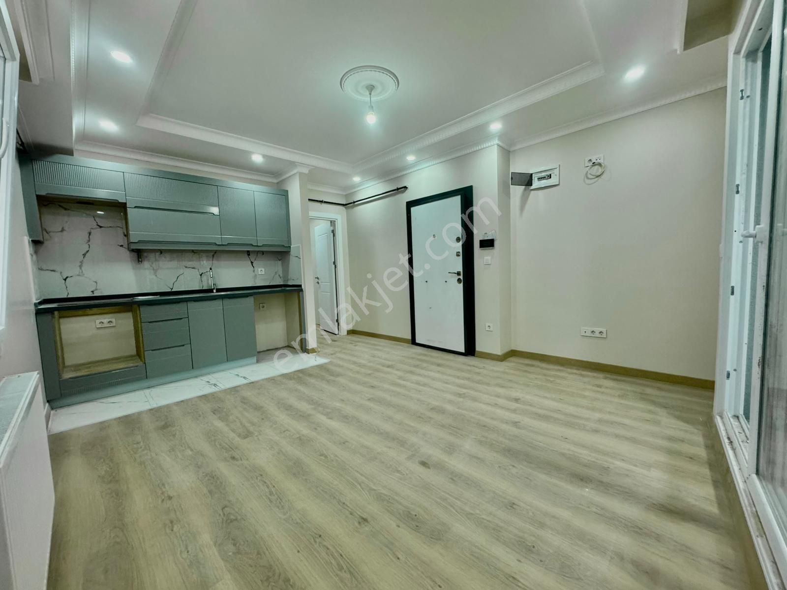 Pegaas'tan Metrobüse 5 Dk Satılık Sıfır 2+1 Yüksek Giriş Daire - Görsel 3