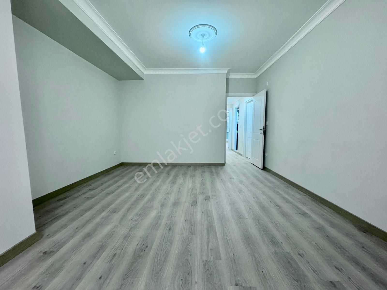 Pegaas'tan Metrobüse 5 Dk Satılık Sıfır 2+1 Yüksek Giriş Daire - Görsel 24