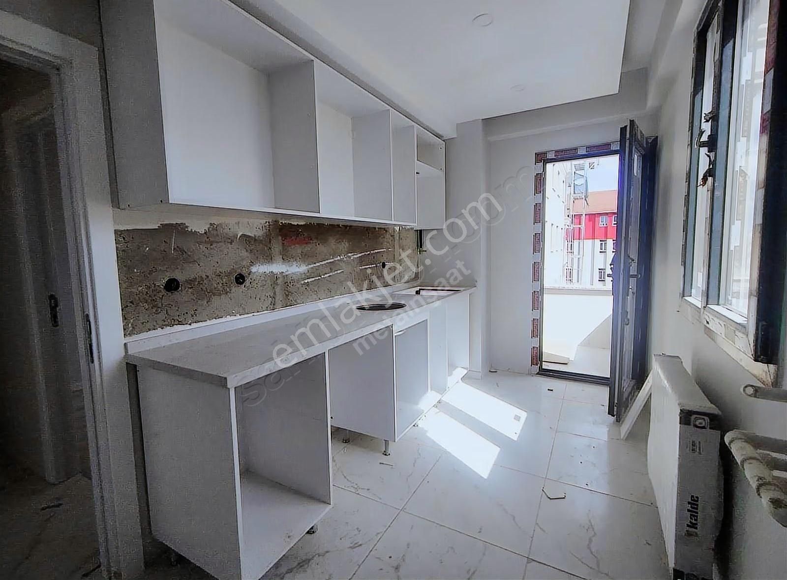Küçükçekmece Cennette Otoparklı 115.m2.daire.3+1-7.250.000.tl - Görsel 10