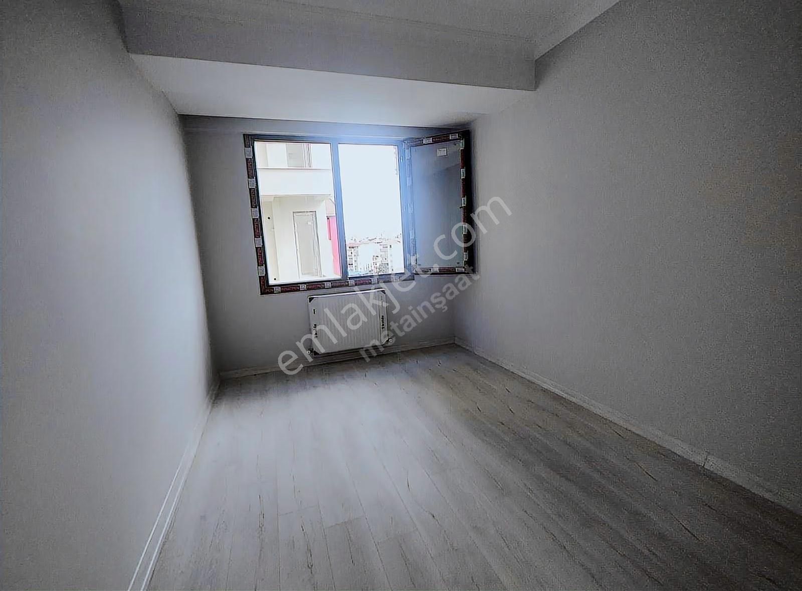 Küçükçekmece Cennette Otoparklı 115.m2.daire.3+1-7.250.000.tl - Görsel 7