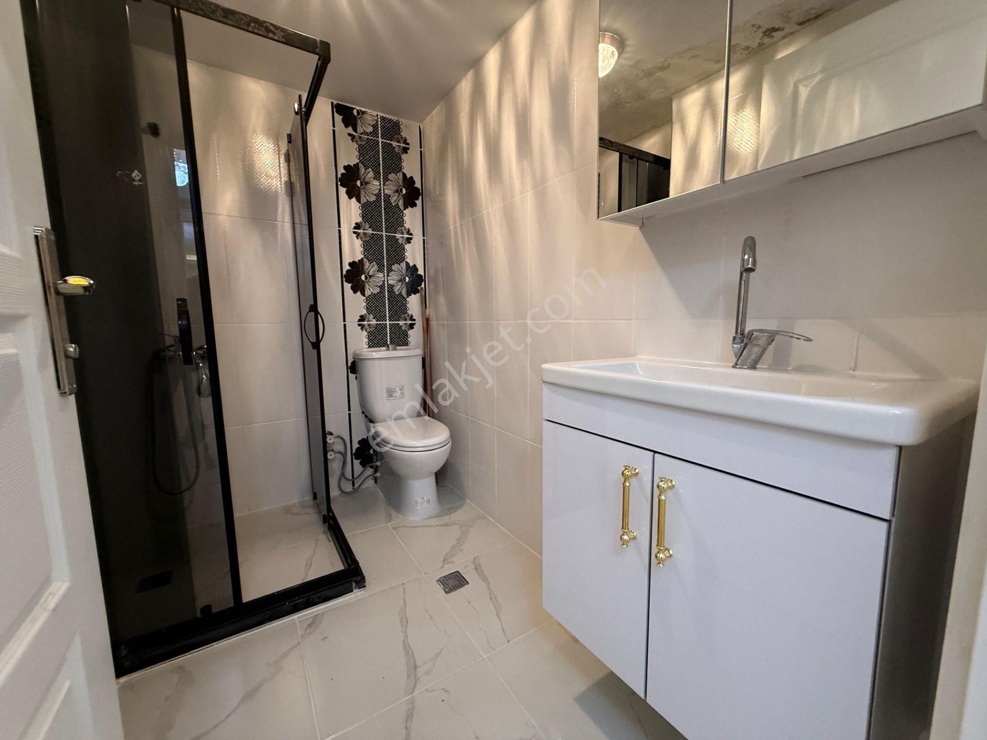 Evin Bizde Garantiden Öncepheli İskanlı 3+1 Acil Satılık Daire - Görsel 18