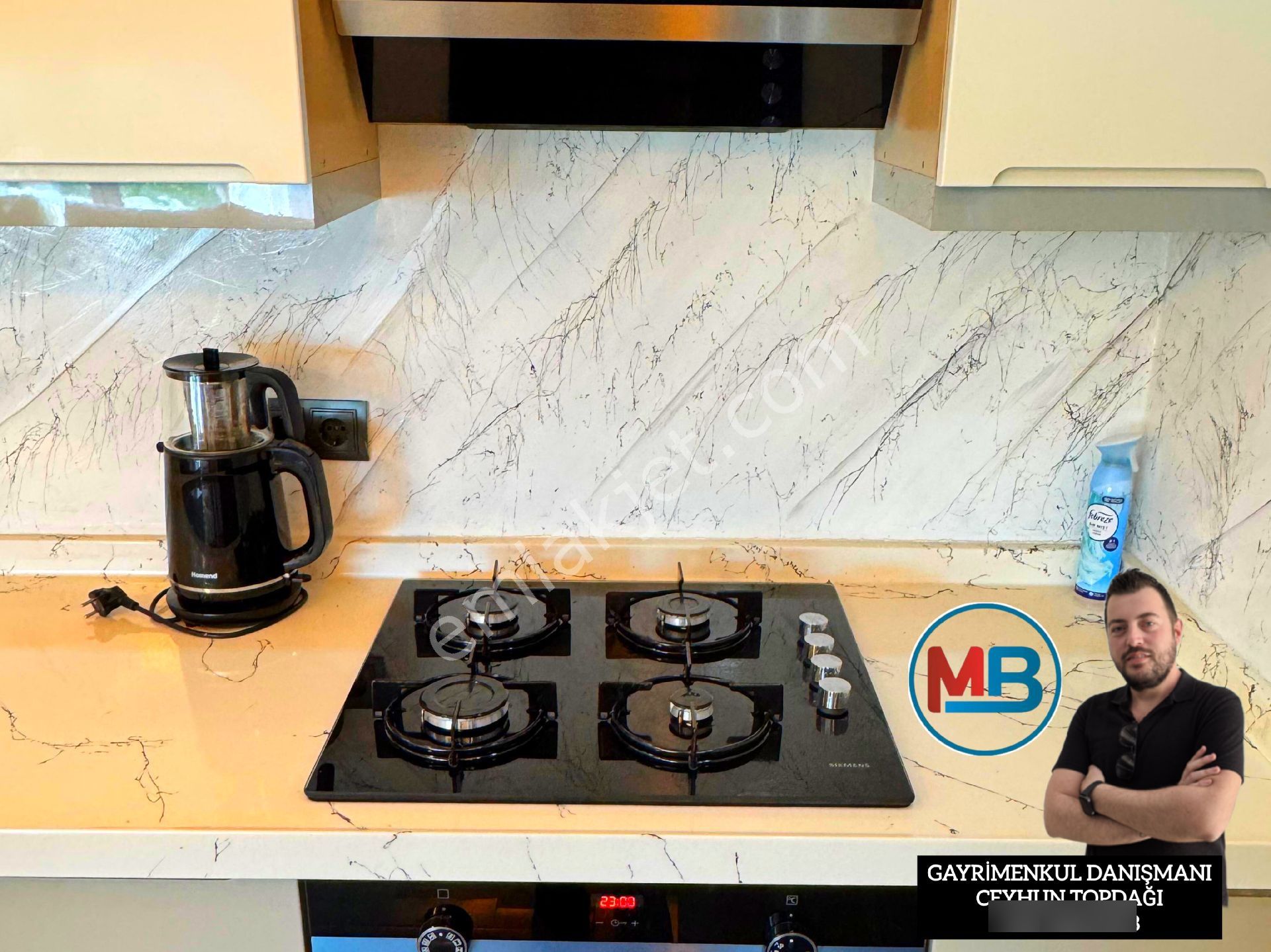 Didimde Satılık 3+1 Müstakil Bahçeli Havuzlu Bahçeli Full Eşyalı Tripleks Villa - Görsel 18