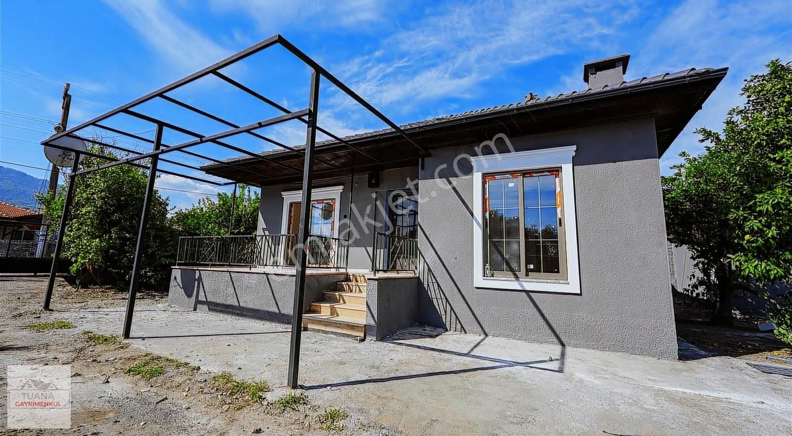 Tuana Gayrimenkul'den 1064m² İçerisinde 3+1 Müstakil Ev - Görsel 22