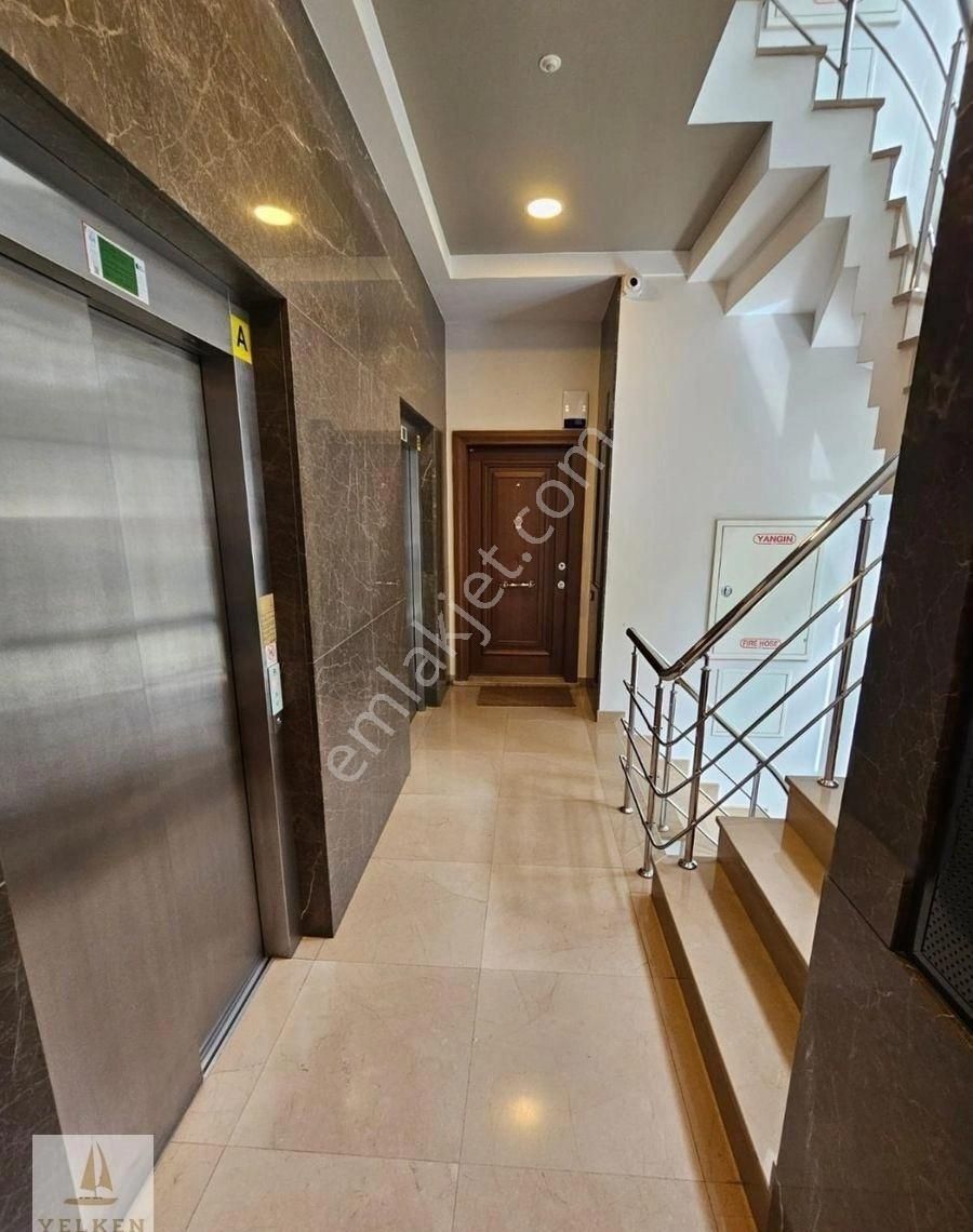 Çiftehavuzlar Sahilde Prestijli 2+1 Balkonlu Boş Daire - Görsel 29