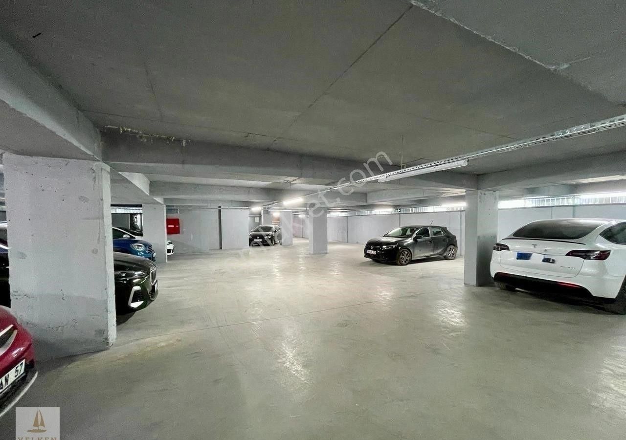 Caddebostan Hamam Sokak'ta 140m2 3+1 Kombili 1 Yıllık - Görsel 34