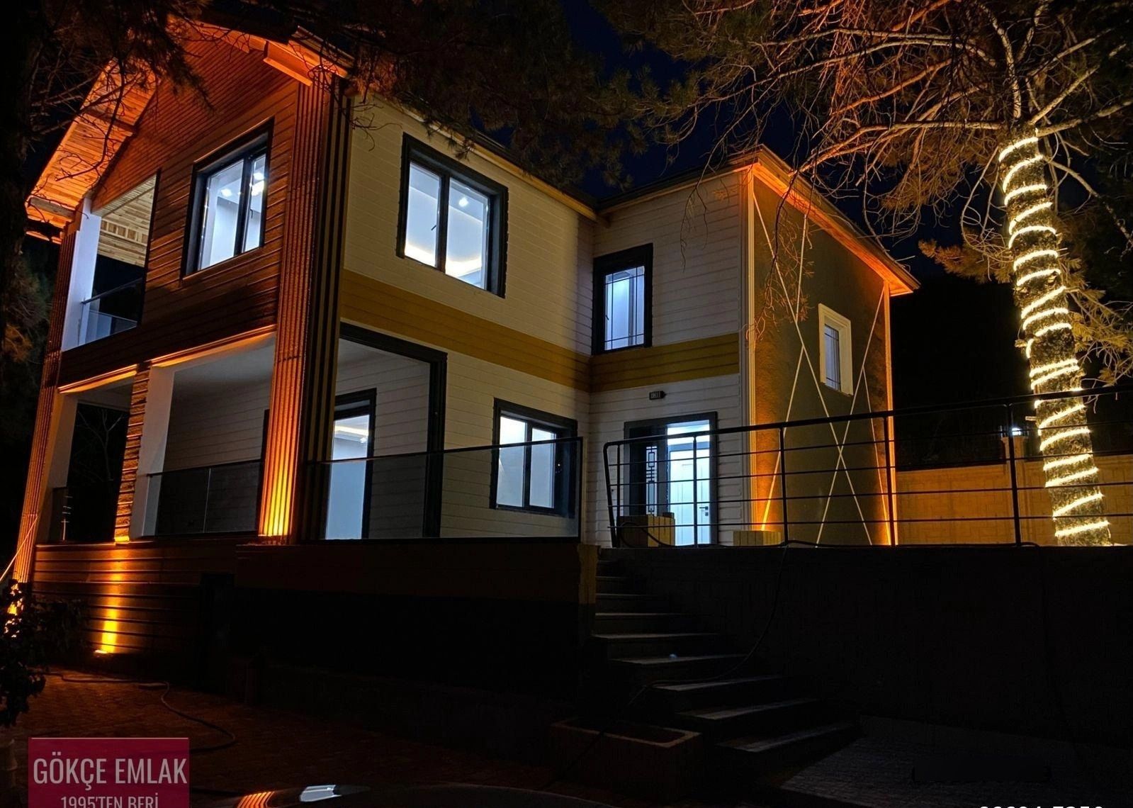 Gökçe Emlak'tn Abadanda Tektapu Yapı Ruhsatlı-anayol Cephe Villa - Görsel 3