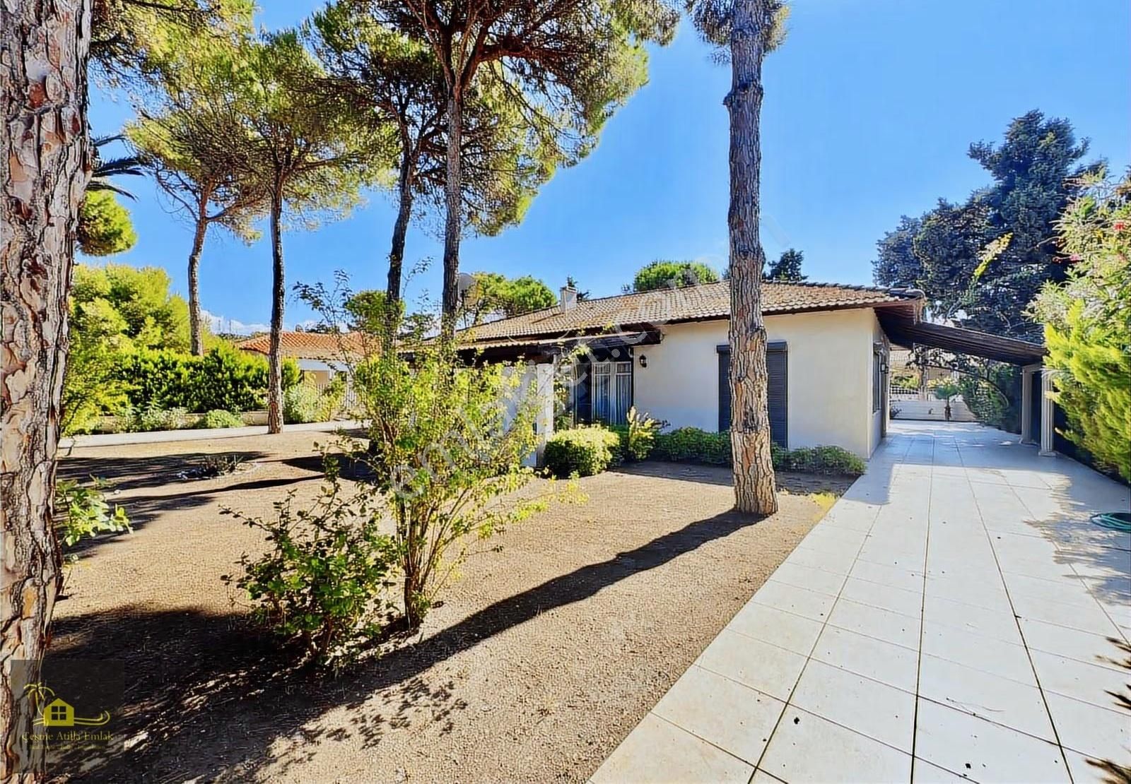 Çeşme Şantiye Plaj Evlerin'de 3. Sıra Satılık Villa 755m2 Arsalı - Görsel 15