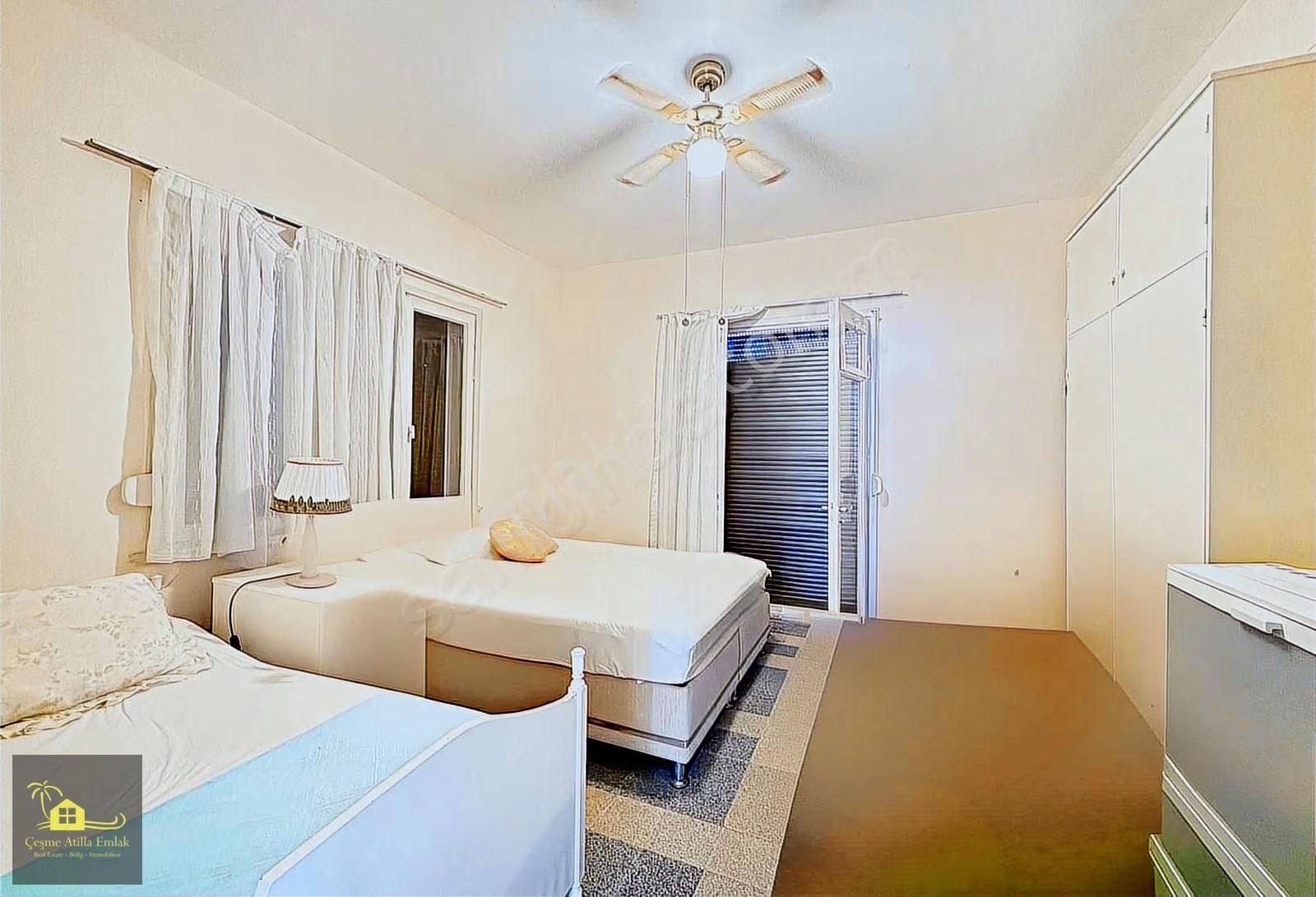 Çeşme Şantiye Plaj Evlerin'de 3. Sıra Satılık Villa 755m2 Arsalı - Görsel 12