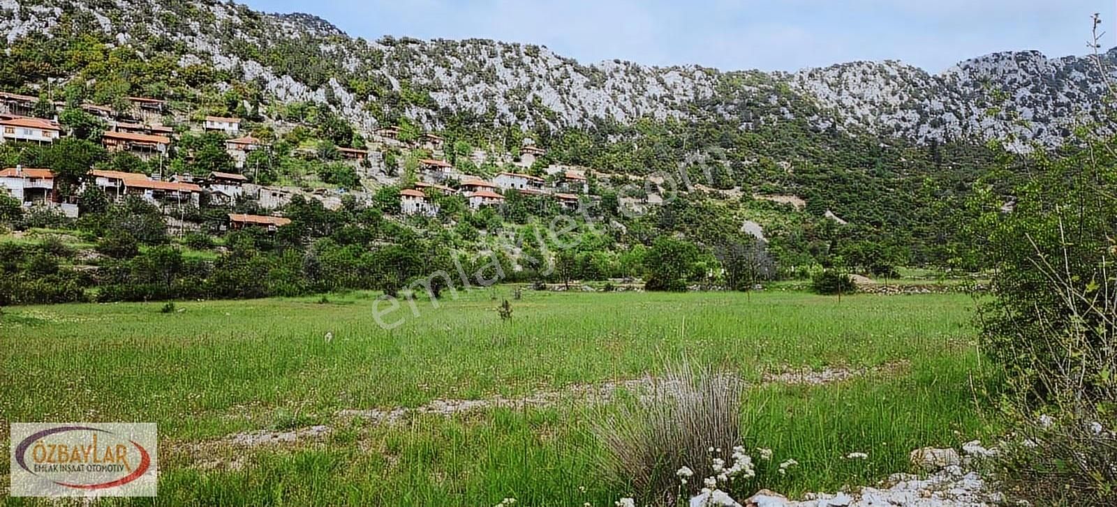 Antalya Akseki Sadıklarda Satılık Yerleşime Çok Yakın Tarla