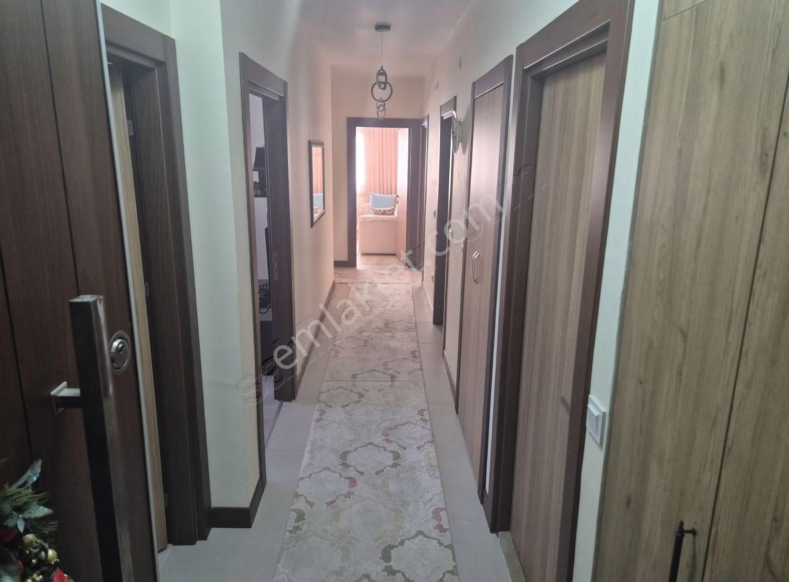 İpekyolu Yapı Emlak'tan Sıfır Ayarında Daire - Görsel 32