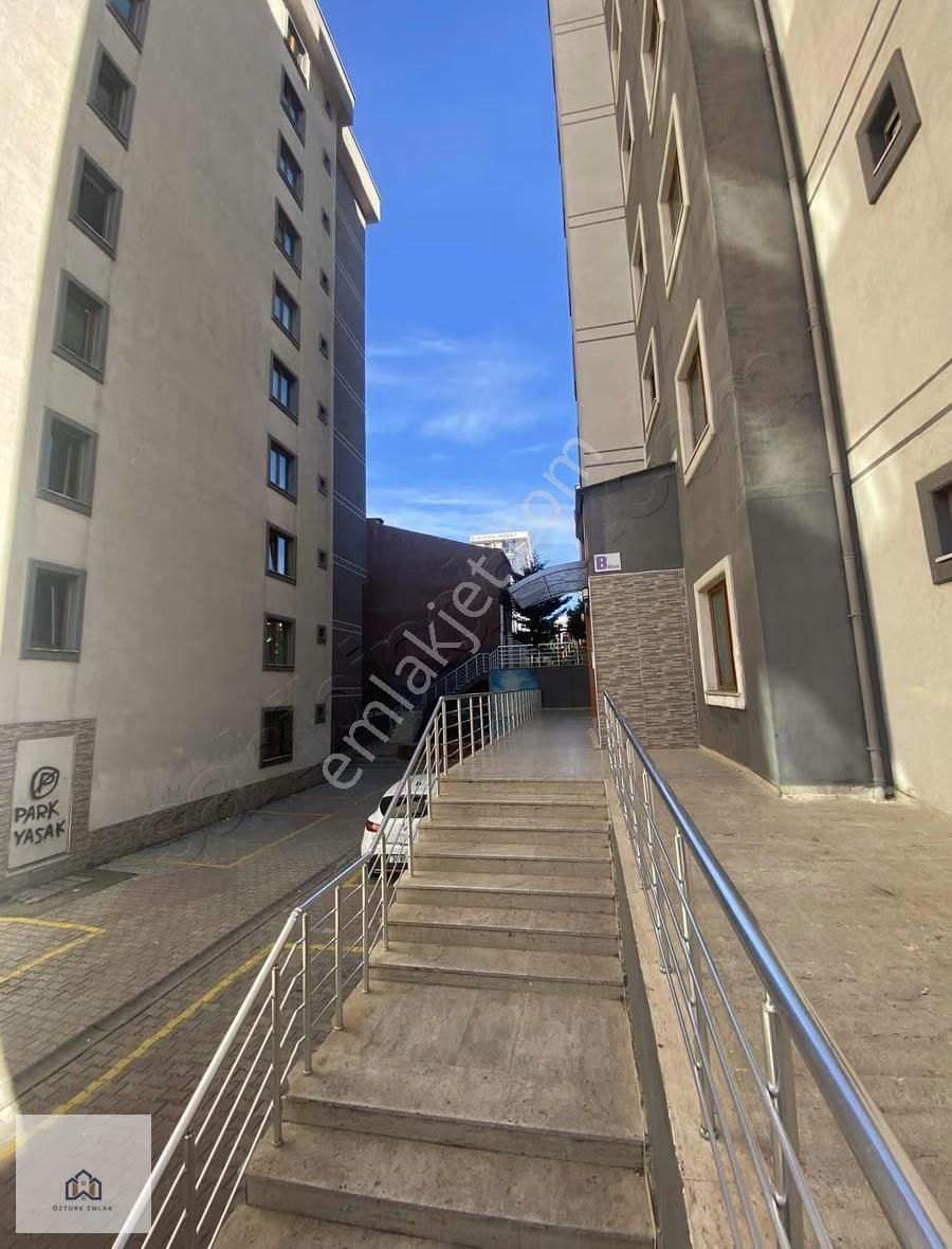 Sülüntepede Metroya Yakın Site İçerisinde 2+1 Kiralık Daire - Görsel 13