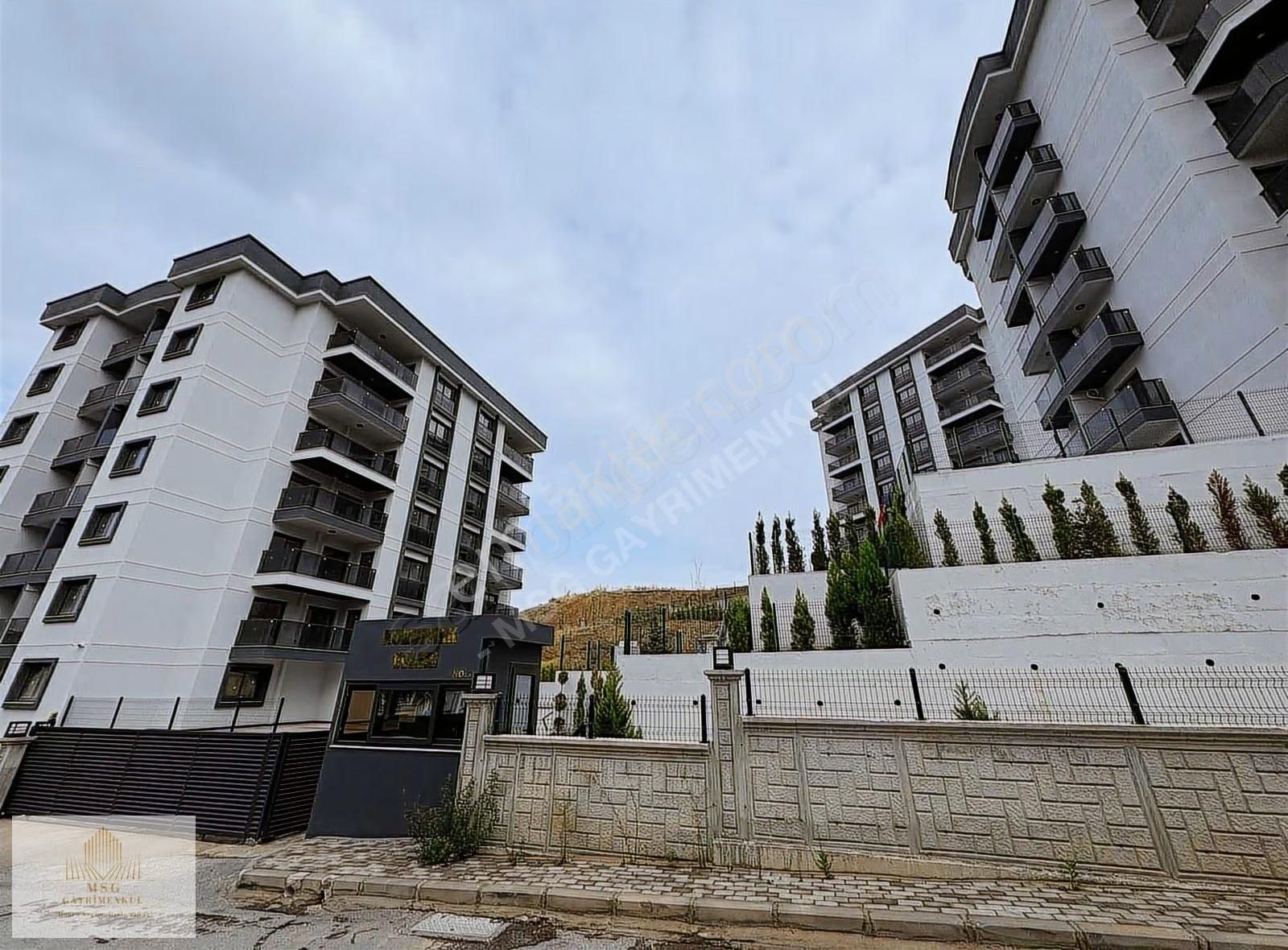 Msg'den Lüks Site İçerisinde Asansörlü, Otoparklı 3+1 Daireler - Görsel 38