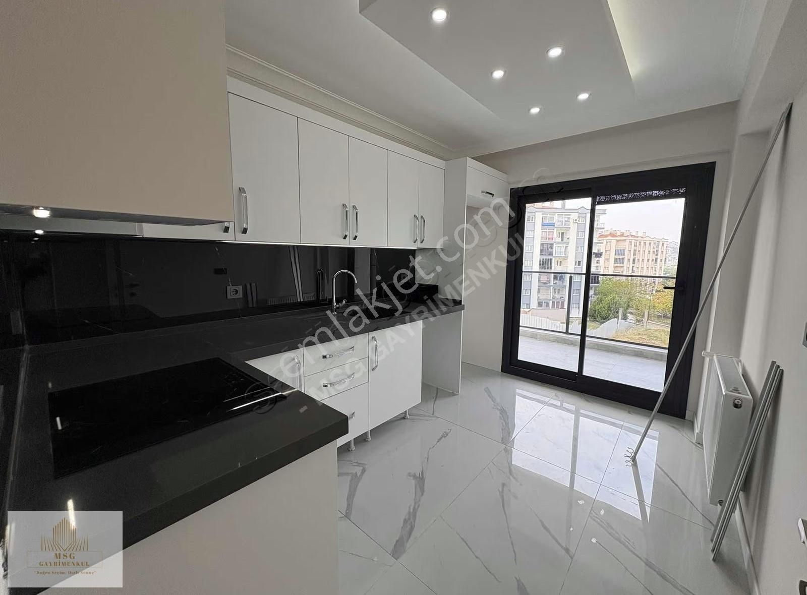 Msg'den Lüks Site İçerisinde Asansörlü, Otoparklı 3+1 Daireler - Görsel 17