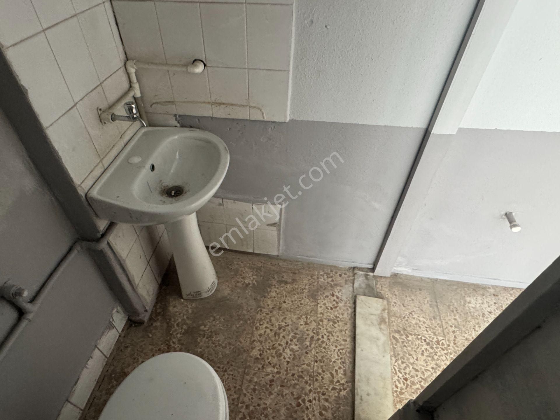 Central 35 Lider'den Akıncılar Mh Sokak İçi Satılık Dükkan Boş - Görsel 25