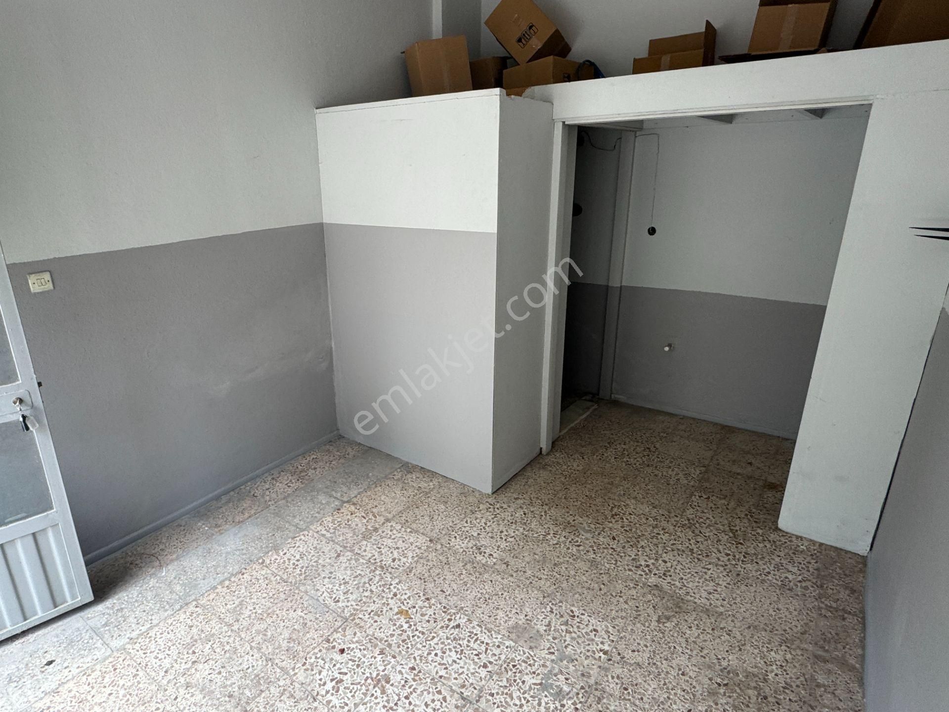 Central 35 Lider'den Akıncılar Mh Sokak İçi Satılık Dükkan Boş - Görsel 4