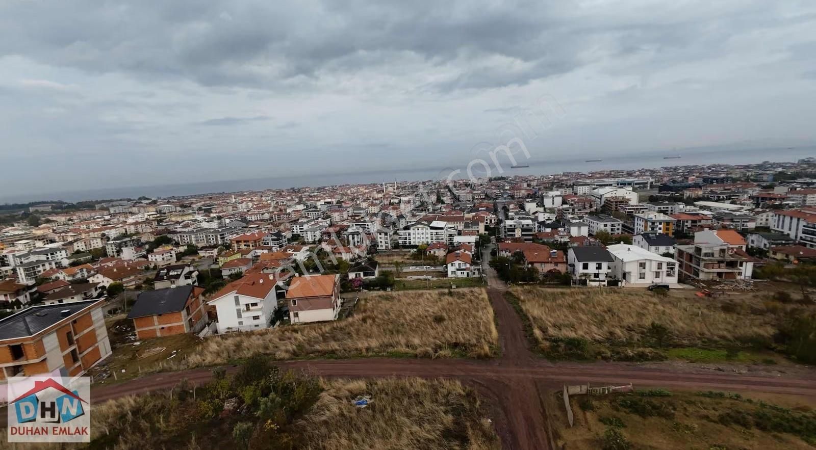 Duhan Emlak'tan Panoramik Deniz Manzaralı Geniş Kullanımlı 3+1 - Görsel 12
