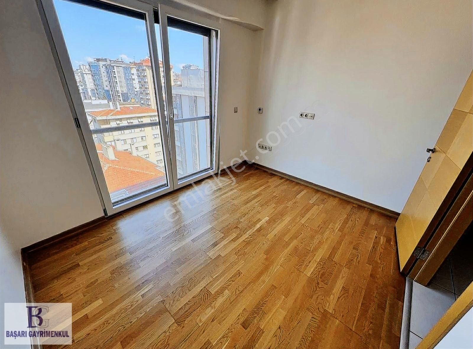 Başarı'dan Caddebostanda Güvenlikli Yeni Binada 145 M2 3+1 Boş - Görsel 32