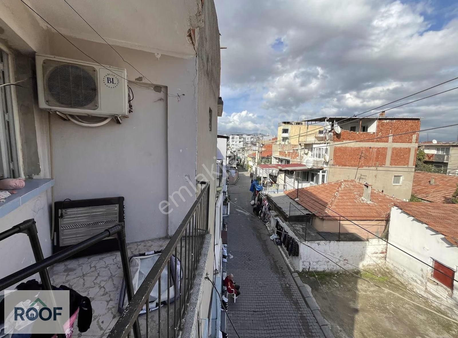 Bornava Altındağda 3 Katlı Komple Satılık Müstakil Ev - Görsel 19