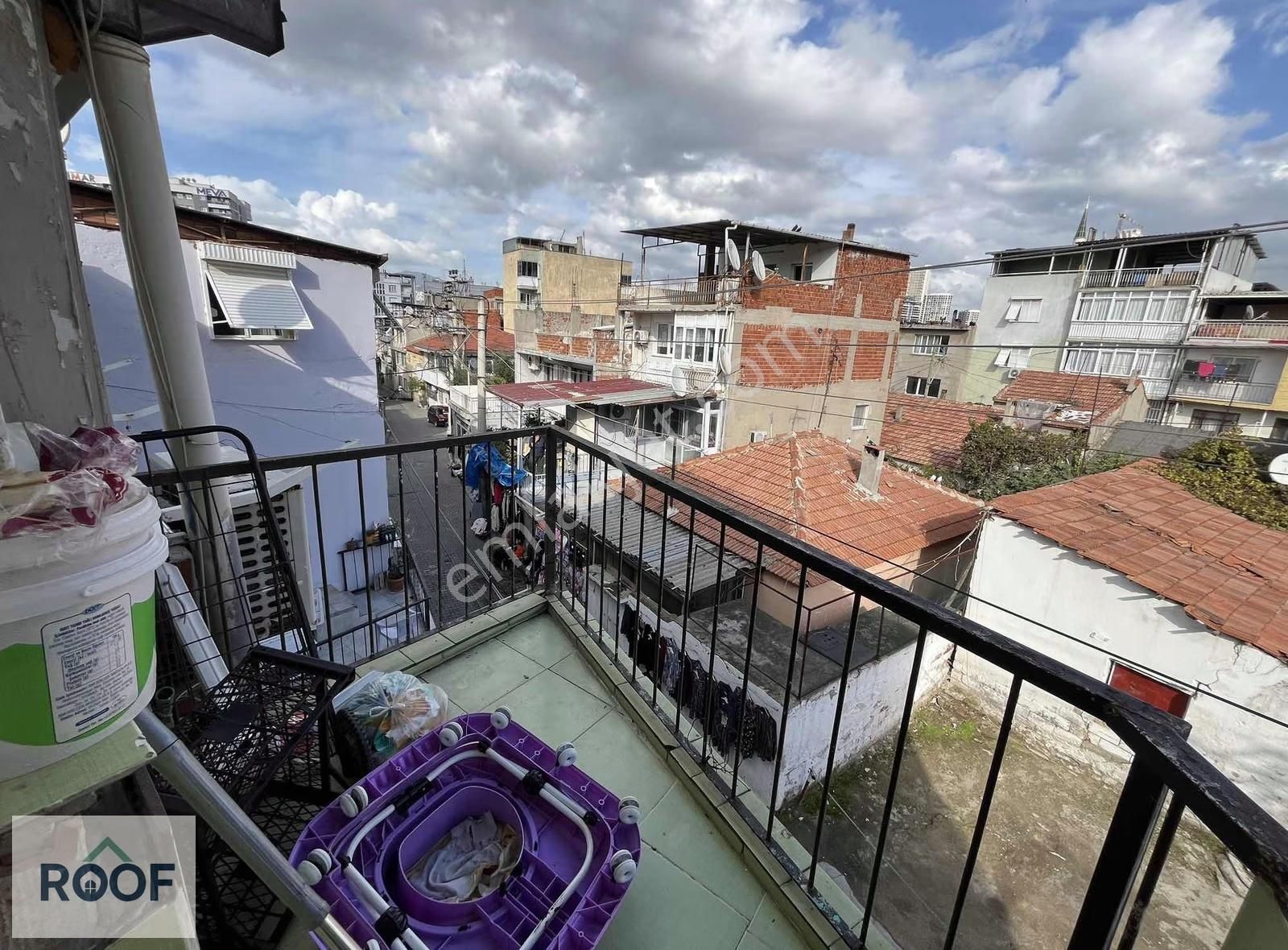 Bornava Altındağda 3 Katlı Komple Satılık Müstakil Ev - Görsel 11