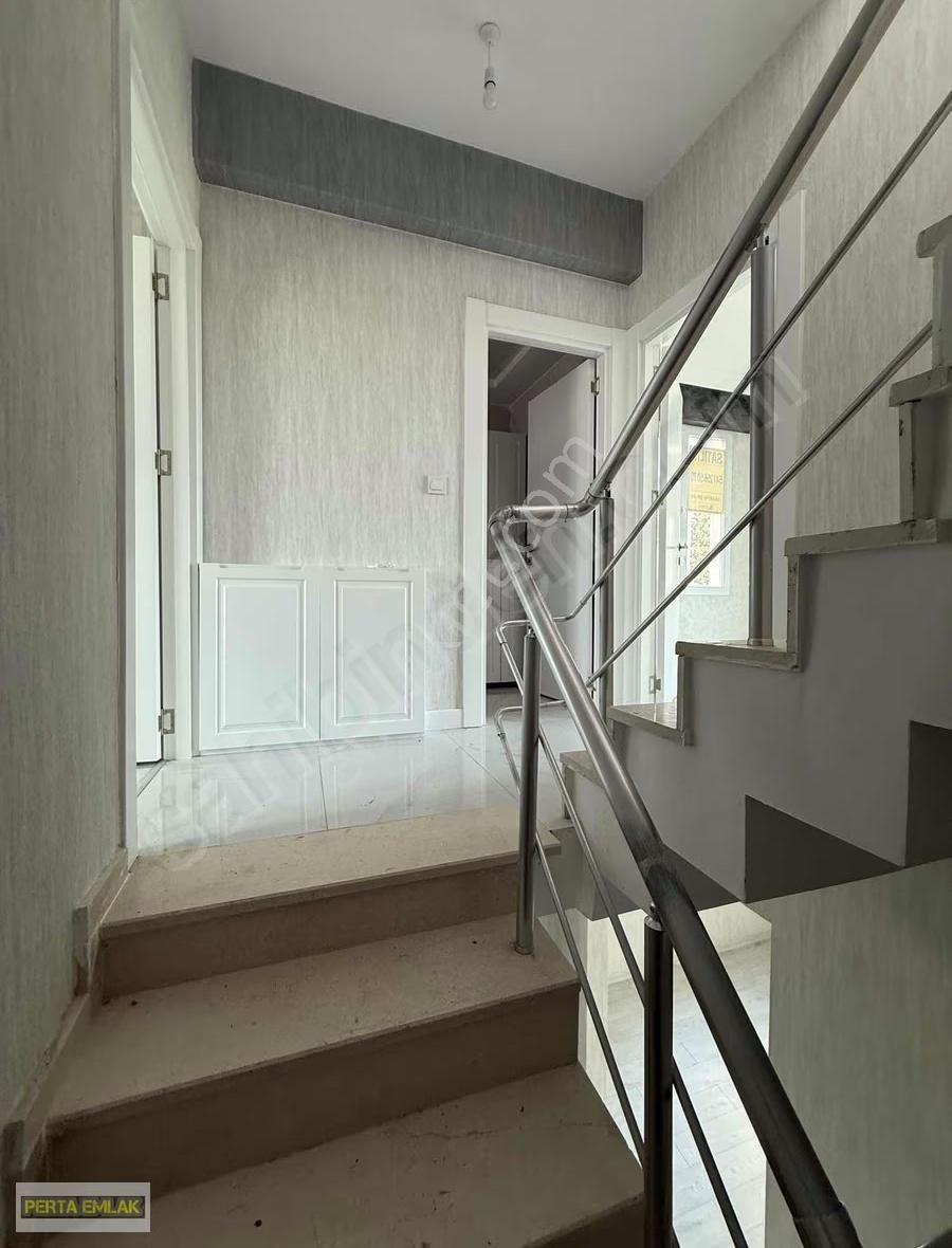 Müstakil Bahçeli 2+1 Teraslı Deniz Manzaralı Villa - Görsel 15