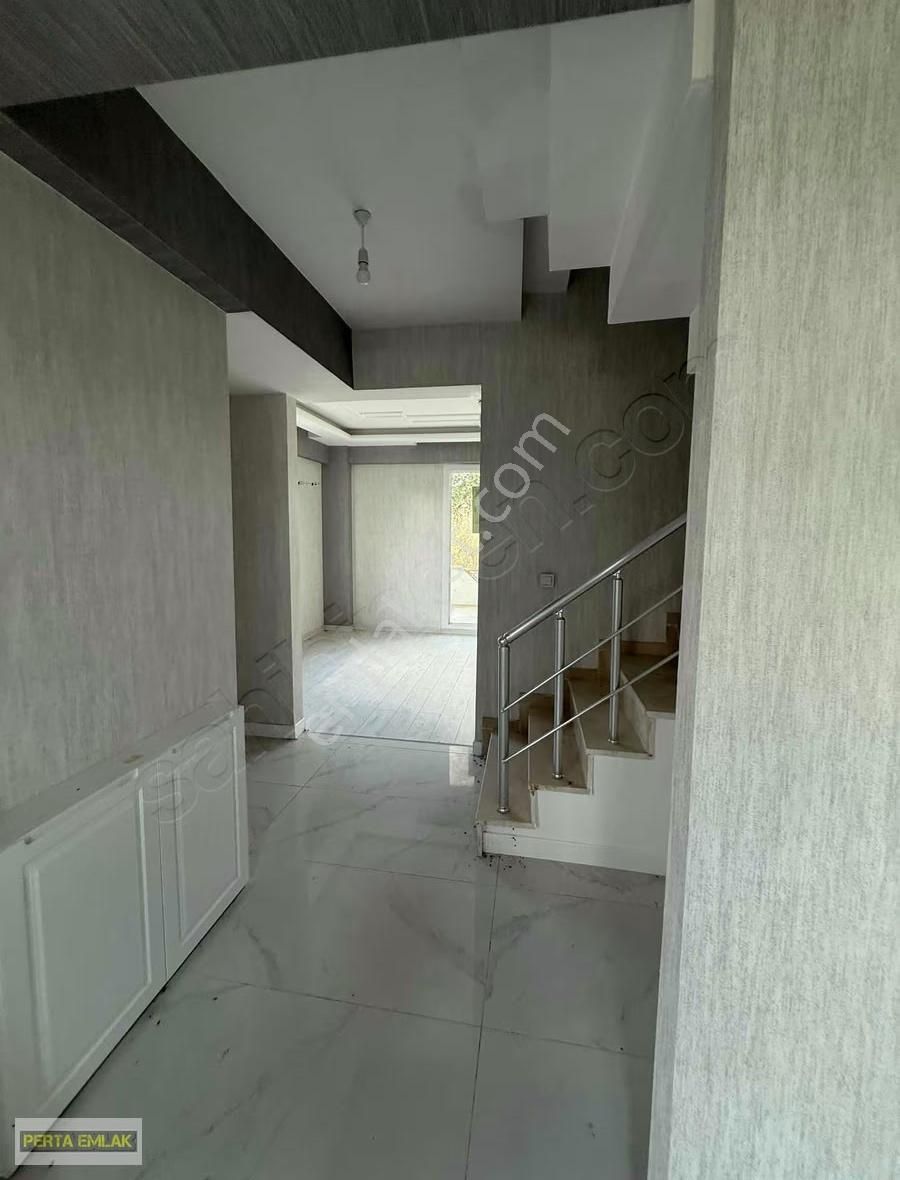 Müstakil Bahçeli 2+1 Teraslı Deniz Manzaralı Villa - Görsel 18