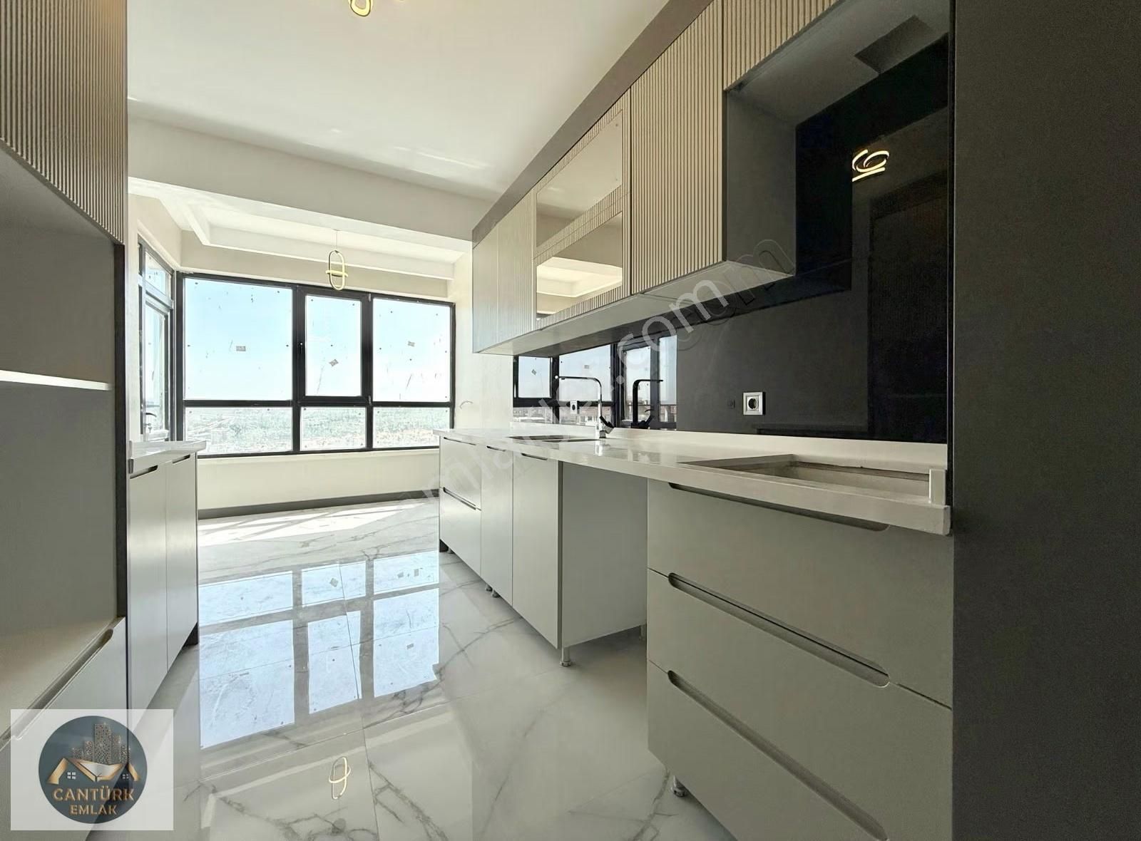 ***cantürk Emlaktan Site İçerinde Sıfır 2+1 Daire***