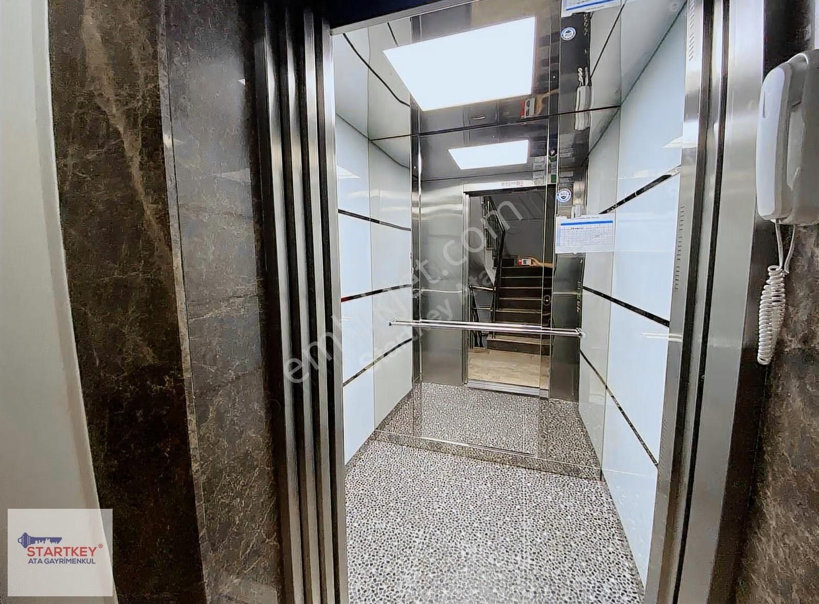 Karşıyaka Dedebaşı Mahallesi'nde 1+1 Satılık Daire - Görsel 2