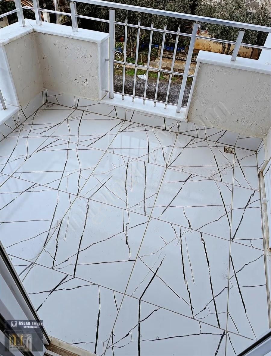 Kiralık Denize Yakın Güzel Konumda 2+1 Daire - Görsel 8