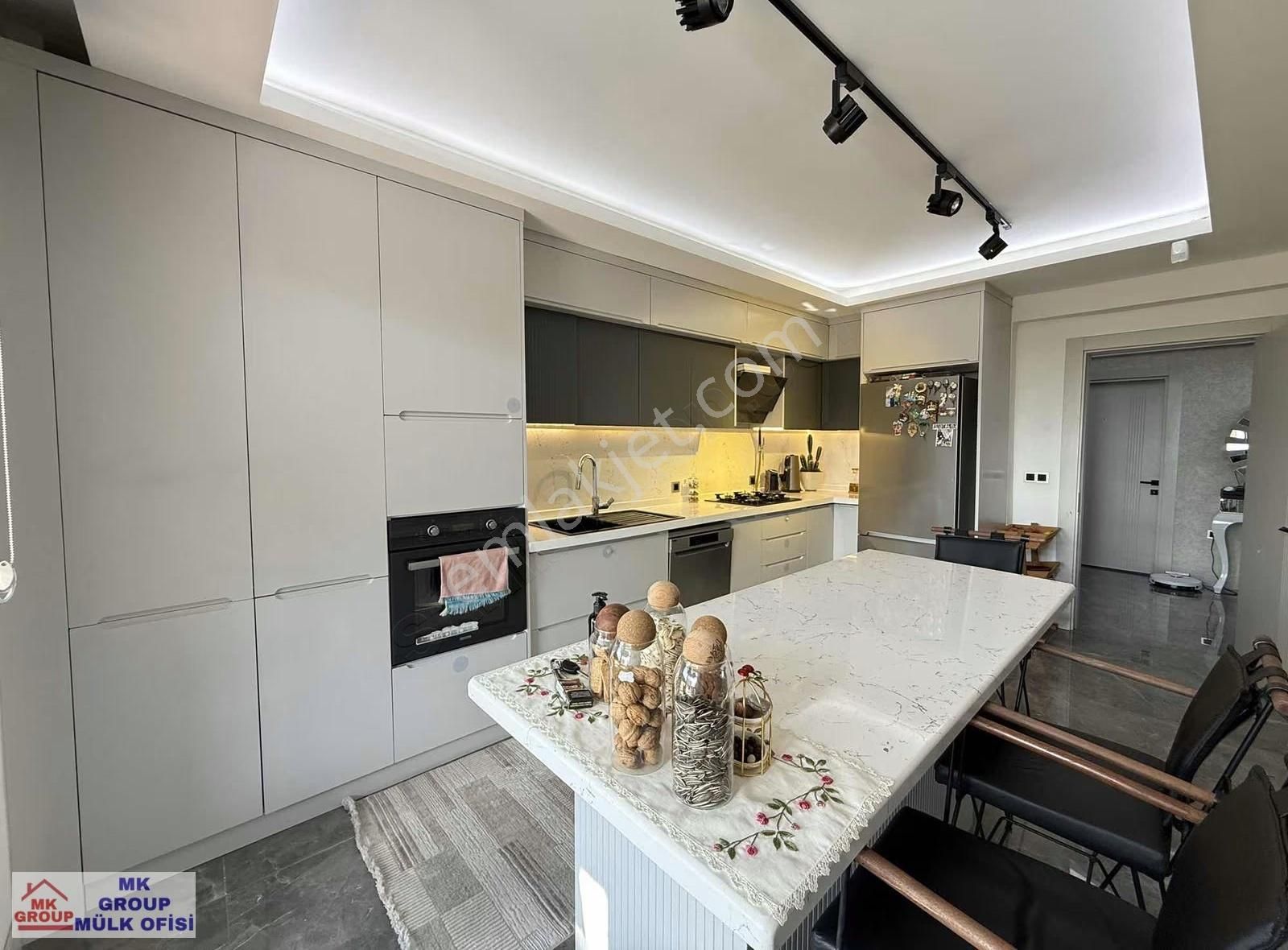 Erkilet'te Kaliteli İşçilik Ve Mimari İle Ultra Lux 4,5+1 Villa - Görsel 2