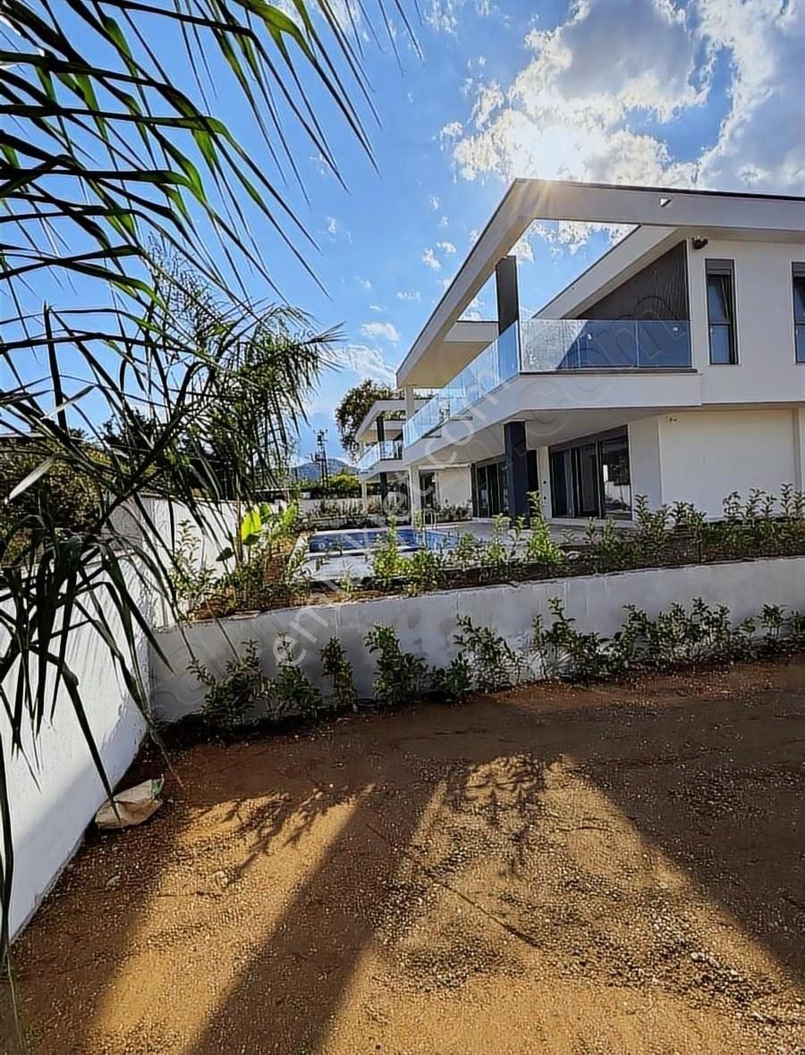 Tekirova Turizm Merkezinde 4+1 Havuzlu Ve Bahçeli Satılık Villa - Görsel 20
