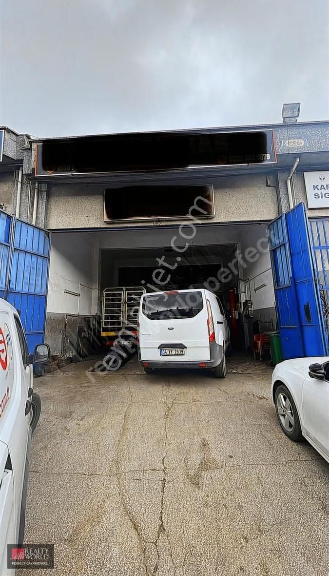 *realty World* Sanko Oto Sanayi De Satılık Dükkan