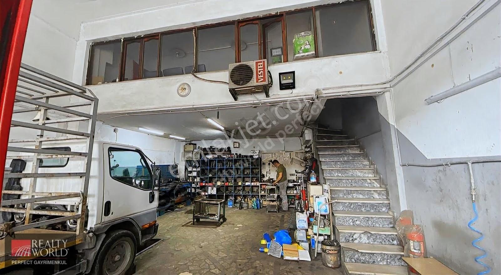 *realty World* Sanko Oto Sanayi De Satılık Dükkan - Görsel 2