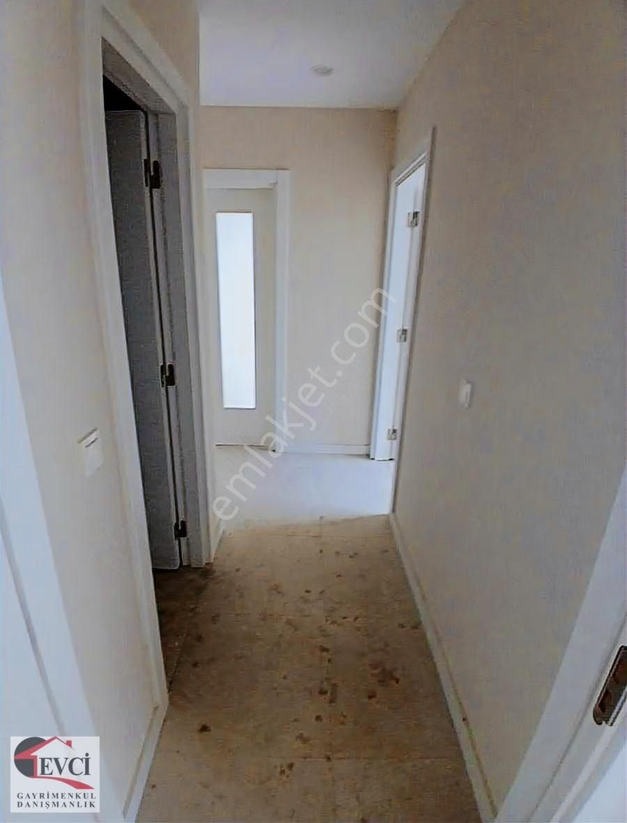 Üsküdar Kirazlıtepe Toki Konaklarında Satılık 2+1 Arakat Daire - Görsel 15