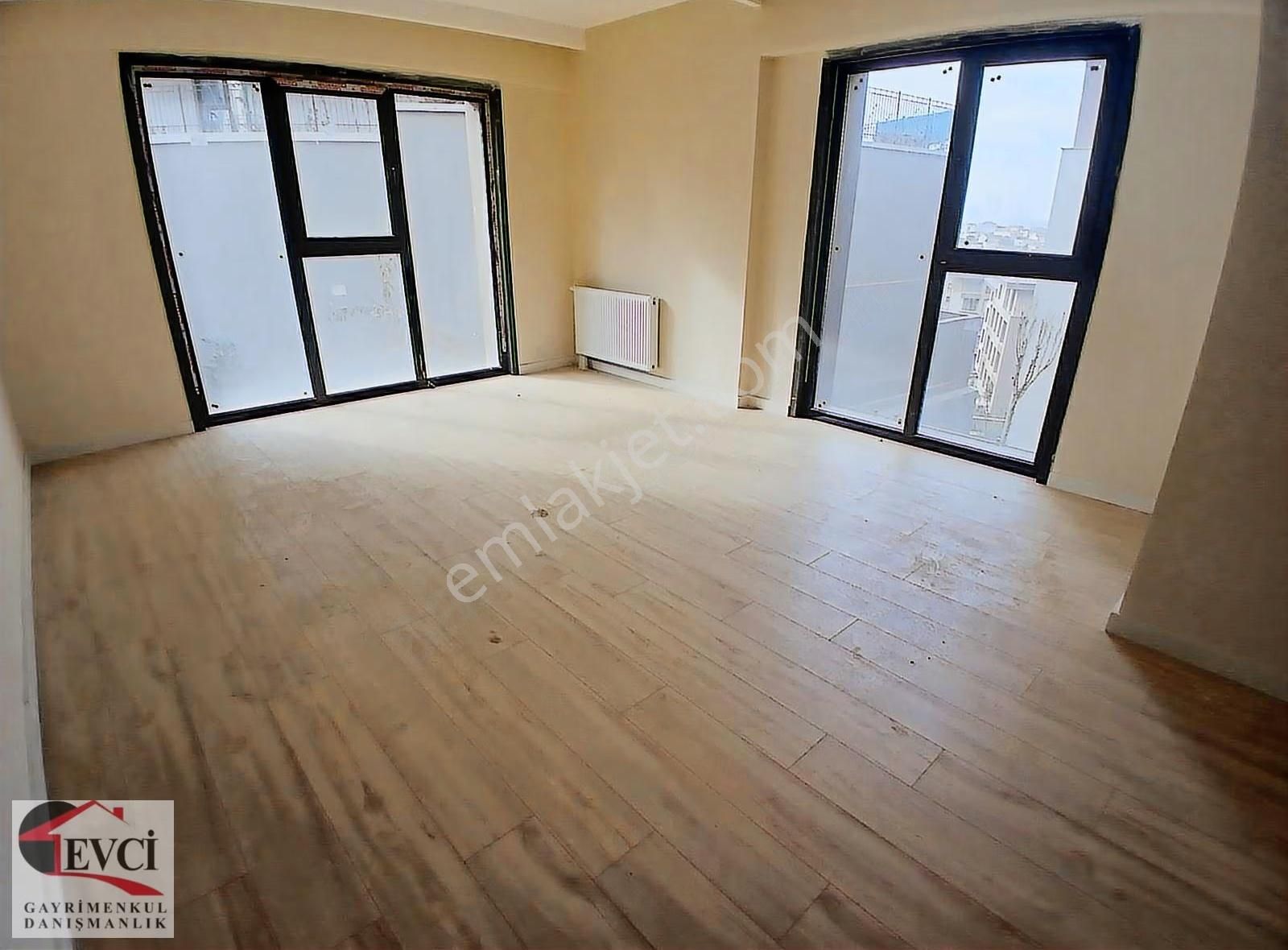 Üsküdar Kirazlıtepe Toki Konaklarında Satılık 2+1 Arakat Daire - Görsel 16