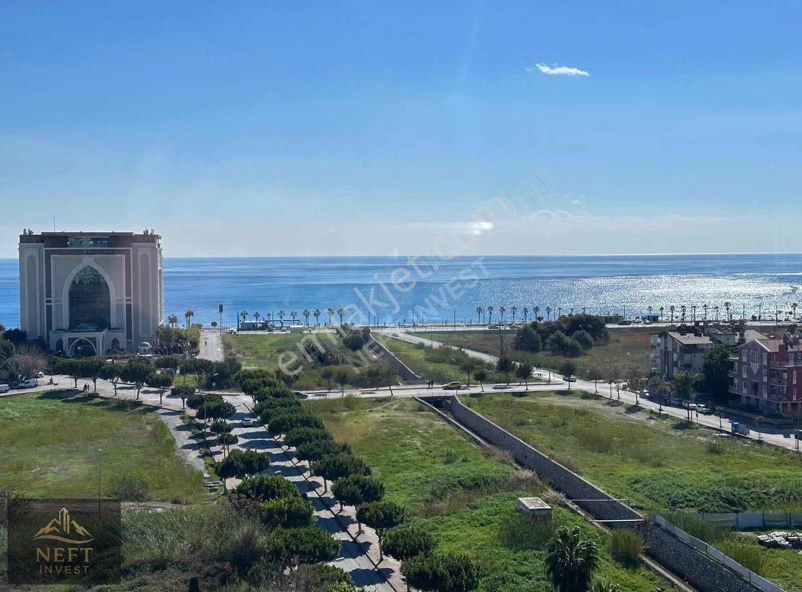 Konyaaltı Deniz Manzaralı Önü Açık Geniş 3+1