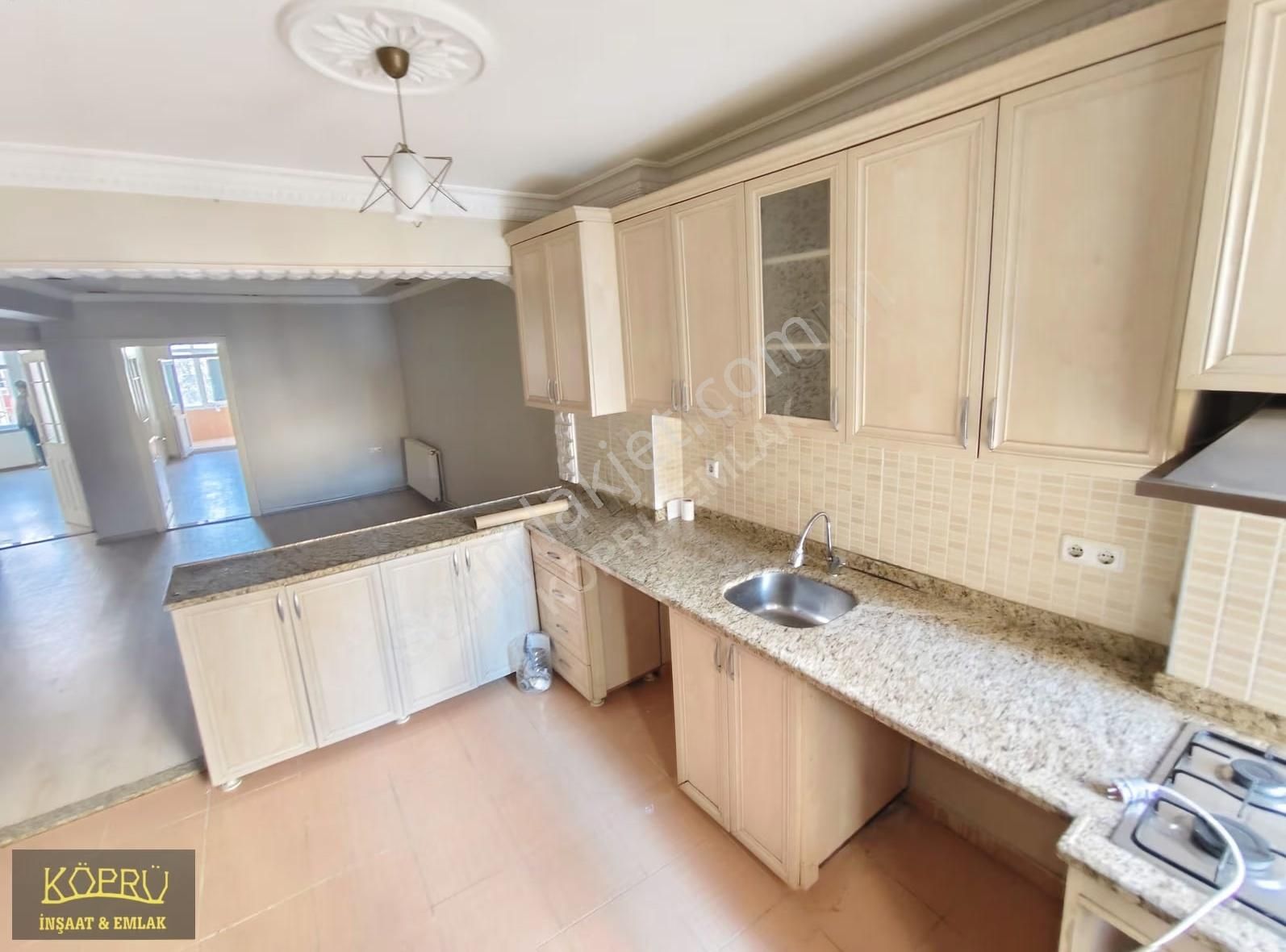 Köprü Emlaktan Satılık Cadde Üstü 110m2 3+1 Asansörlü 2.kat - Görsel 17