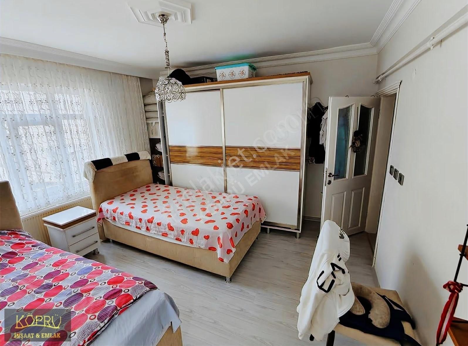 Köprü Emlaktan Gazi Mah'de Satılık 110m2 2+1 3.kat Daire - Görsel 4